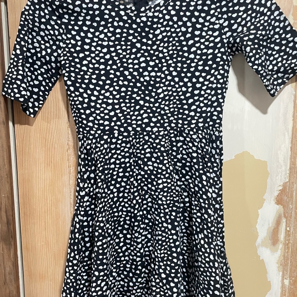 Old Navy Black and White Heart Print Dress